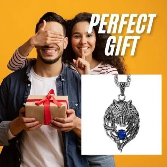 Wolf Head Pendant Necklace with Blue Gemstone – Silver Tone Chain - Picture 5 of 6